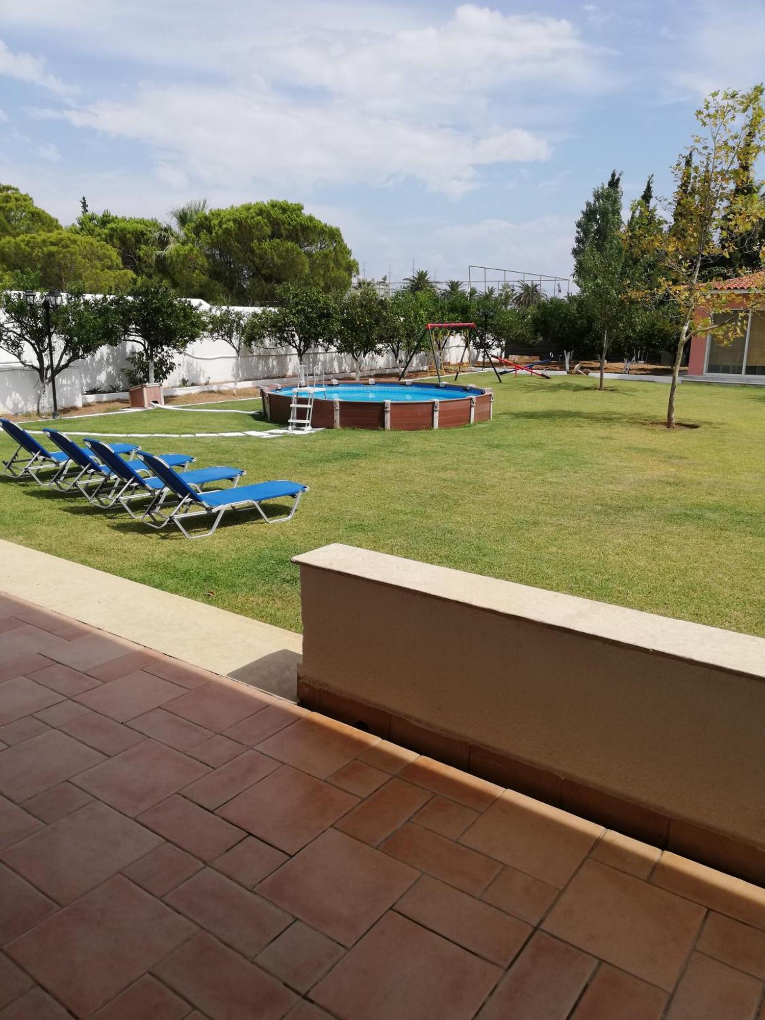 Marathon Beachside Villa 100M From The Beach 斯尼斯 外观 照片