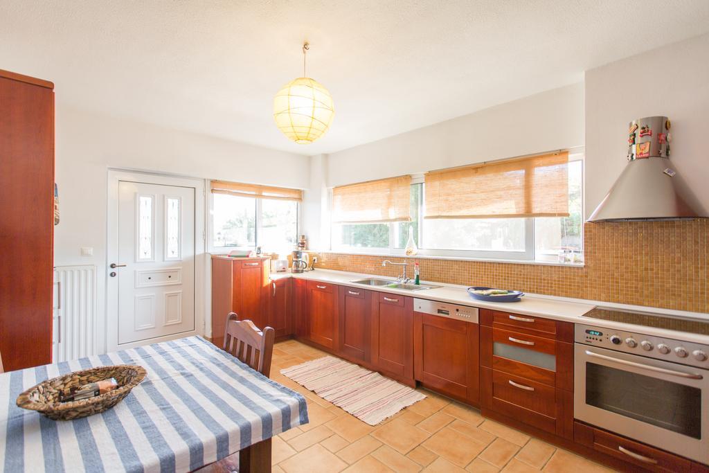 Marathon Beachside Villa 100M From The Beach 斯尼斯 外观 照片